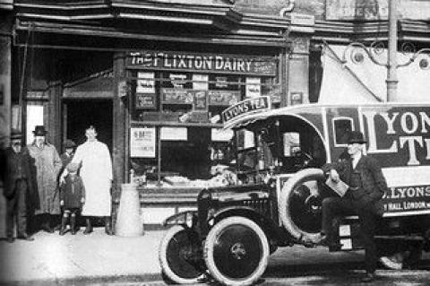 CREDIT:Lowestoft to Southwold: Images From the Past By Humphrey Phelps