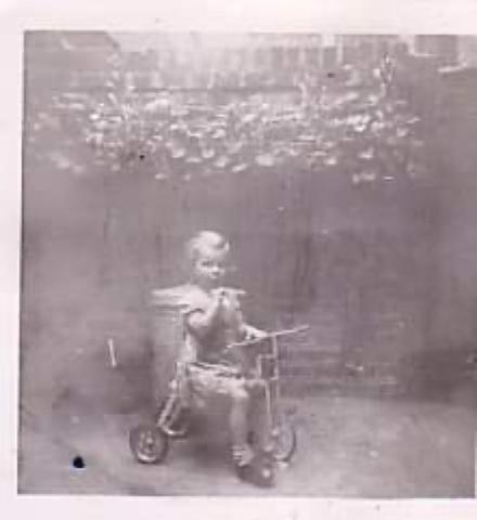  Lesley Ashton child 47a Mariner st