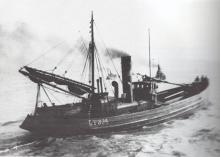 Wooden steam drifter “Fisher Boy” (LT 334), built in 1914 by Colby Bros. Ltd. on the southern side of Lowestoft’s inner harbour. Wooden steam drifter